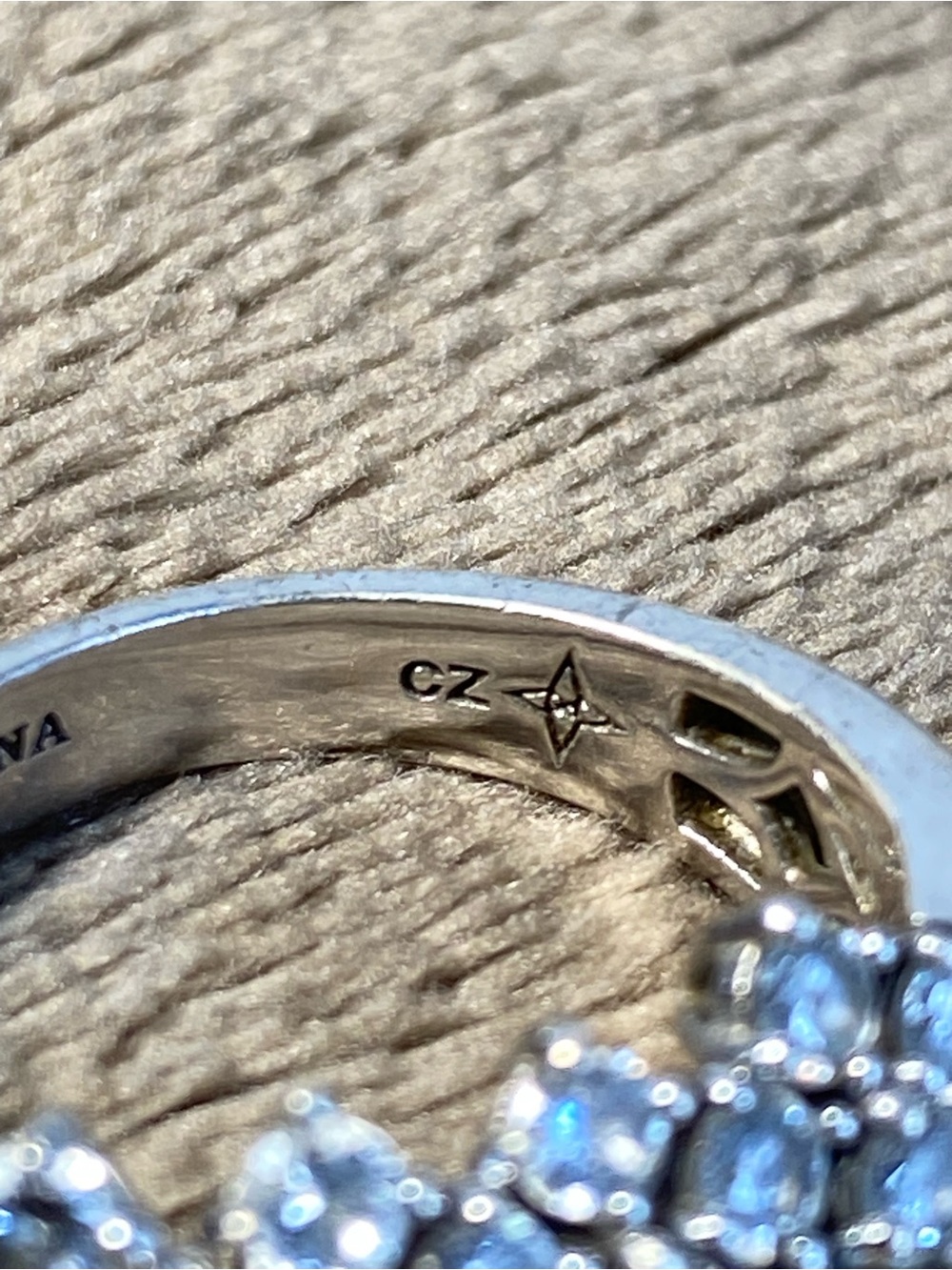 925 Sterling Silver- Cubic Zirconia Three Tiered Cocktail Ring Sz 8 - Picture 6 of 7